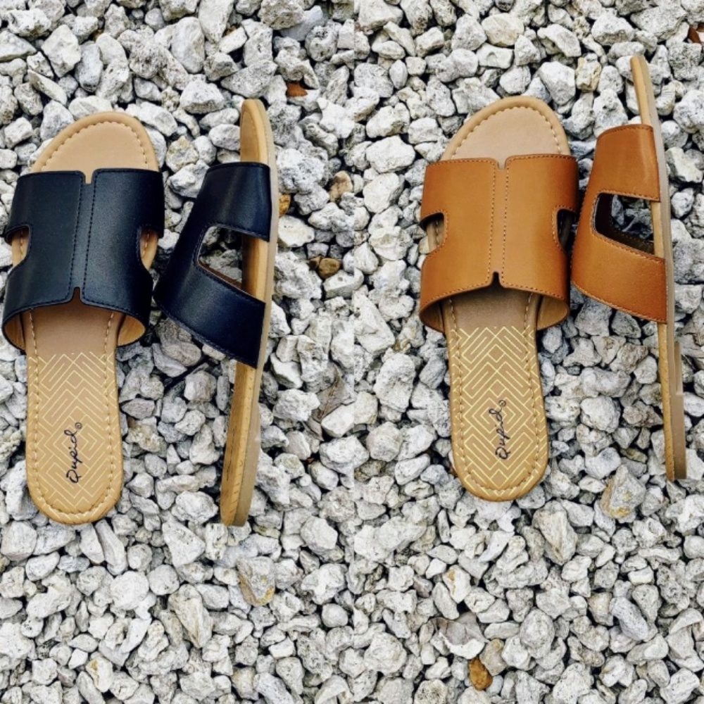 Qupid sandals